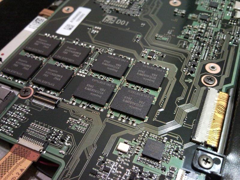 Sony Vaio Duo 11 inside 6